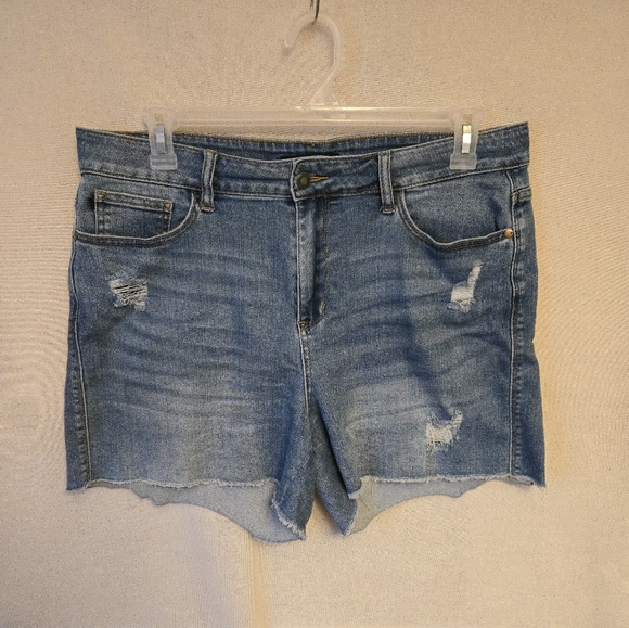 Judy Blue Light Blue Distressed Jean Shorts - Picture 1 of 3